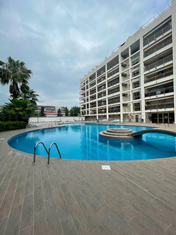 Апартаменти Residencial Michelangelo Салоу Екстер'єр фото